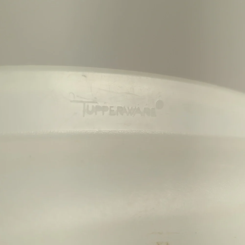 Tupperware: Ultra 21 Ovenware Seal #1744-3